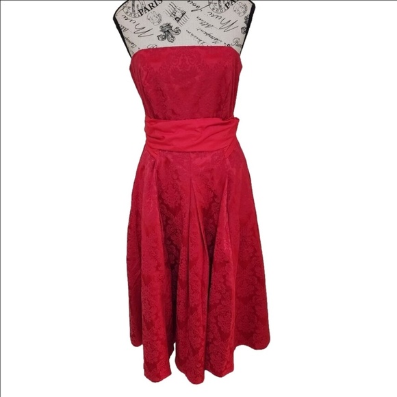 New York & Company Red Jacquard Strapless Dress Size 8 - Picture 1 of 14